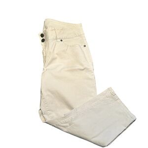 Signature Size 10p/30 Light Blue Crop Pants, 5 pockets